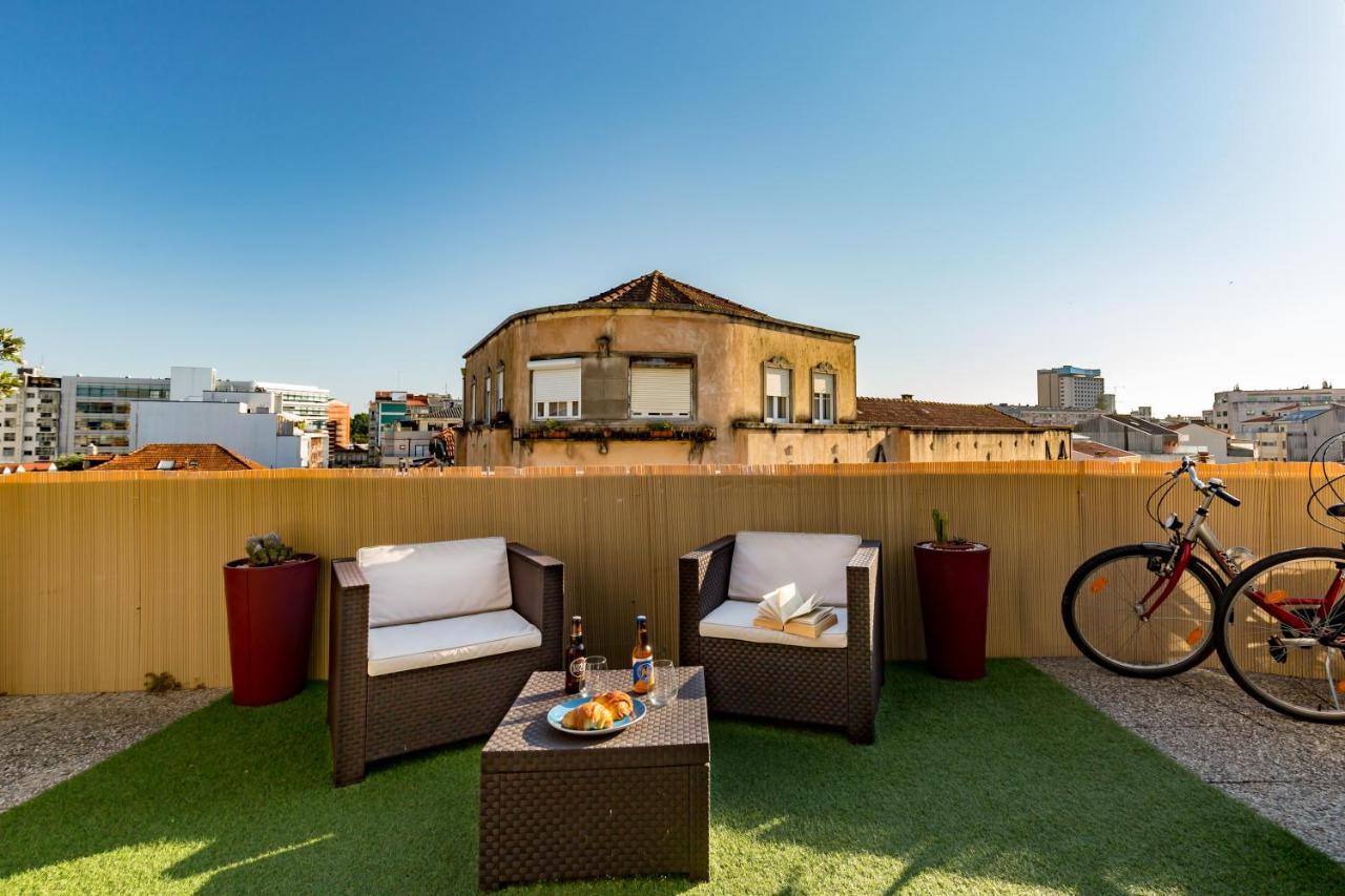 Music Relaxing Apt With Bikes, Terrace & Parking 포르투 외부 사진