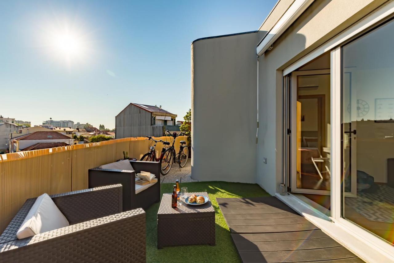 Music Relaxing Apt With Bikes, Terrace & Parking 포르투 외부 사진