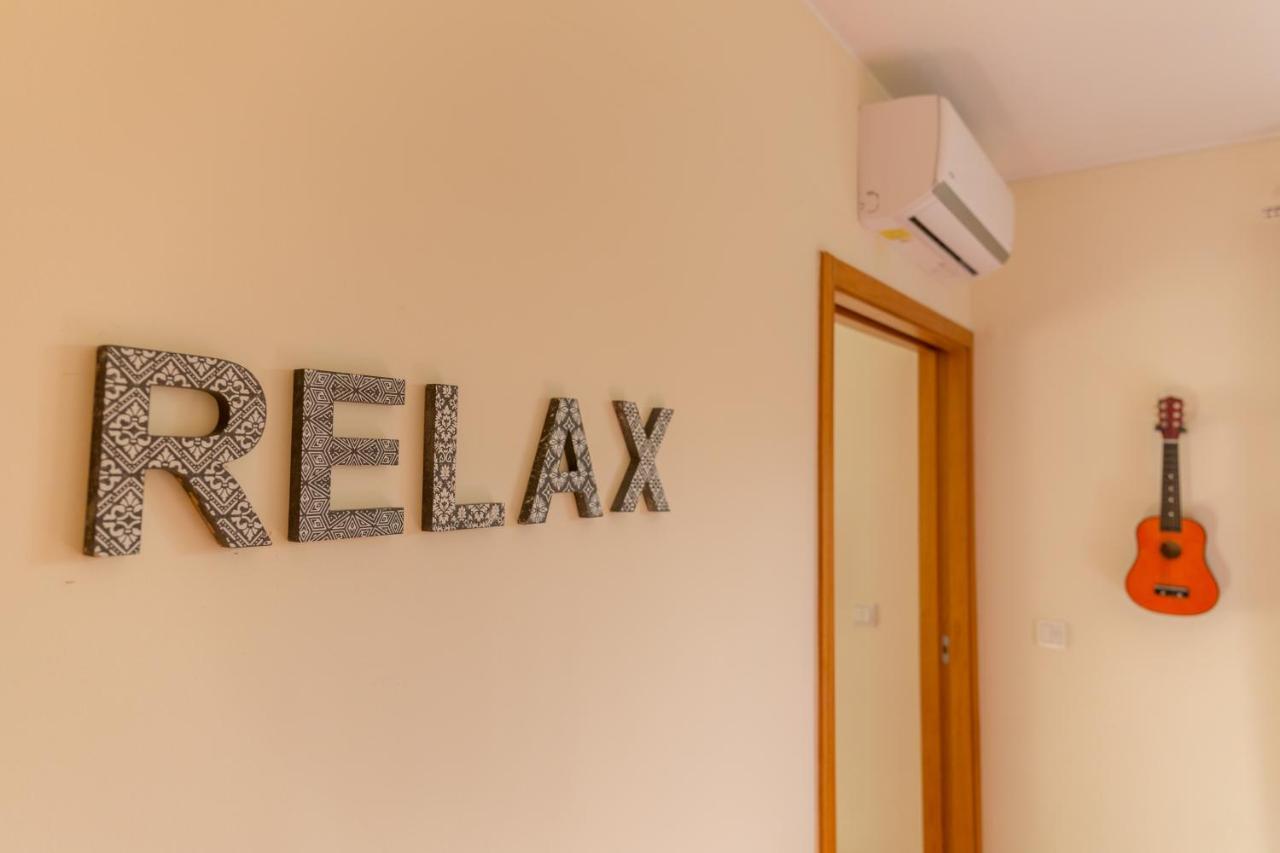 Music Relaxing Apt With Bikes, Terrace & Parking 포르투 외부 사진